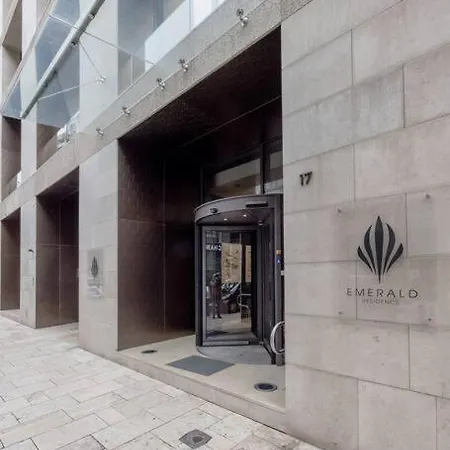 Apartament High-end W Gym/sauna/balcony/security *