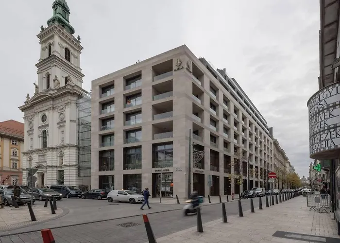 High-end W Gym/sauna/balcony/security * Budapesta